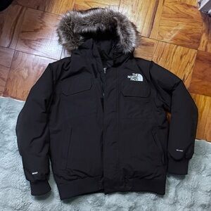 North Face 2023 McMurdo Bomber Black Mens Large 600 DryVent Winter Jacket Fur